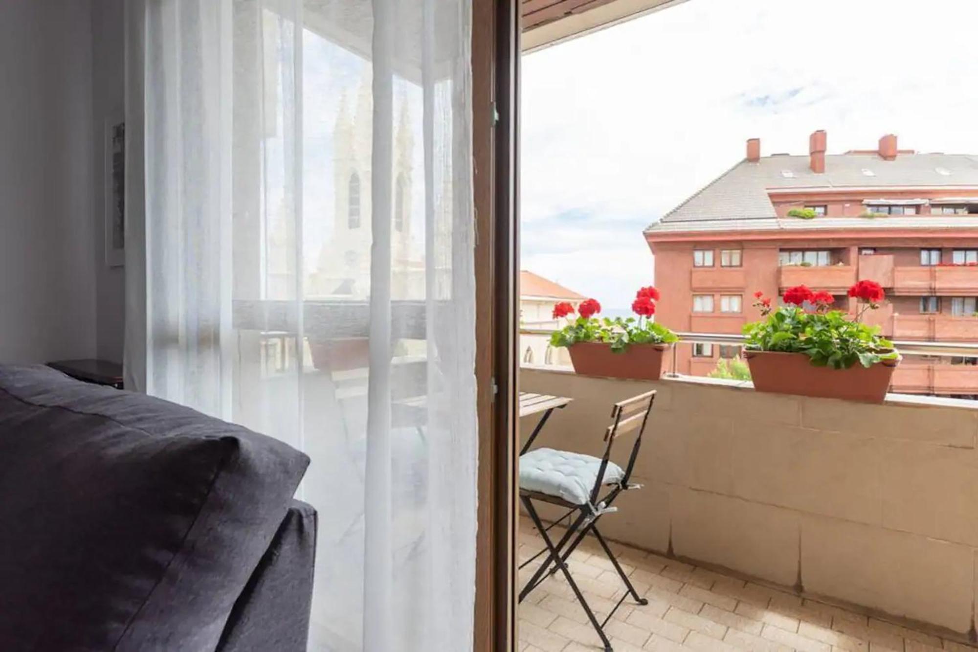 Апартаменты Apartamento En Alto Miranda Con Parking Сантандер Экстерьер фото
