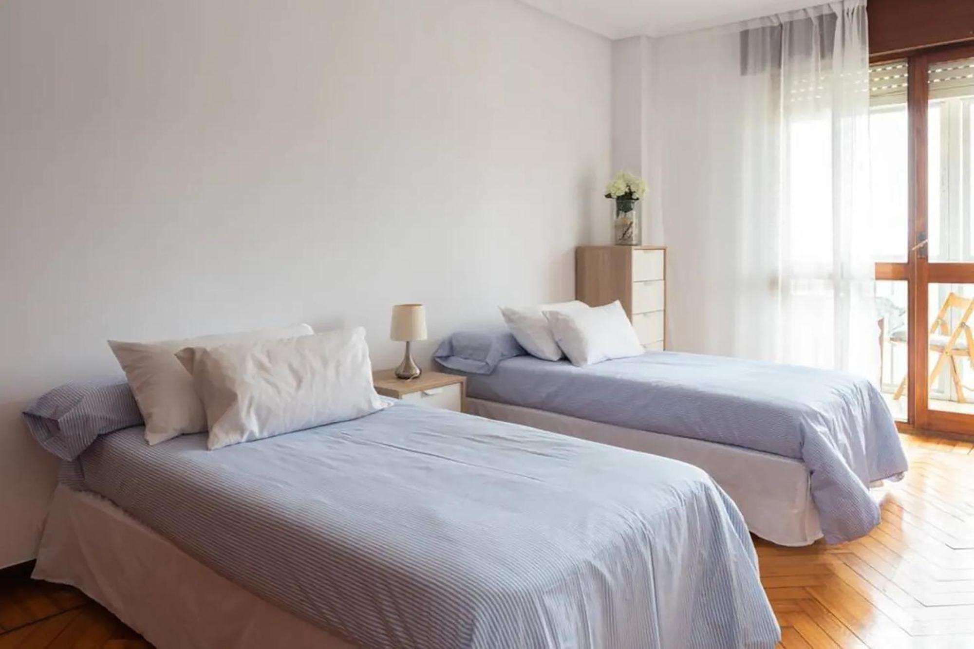 Апартаменты Apartamento En Alto Miranda Con Parking Сантандер Экстерьер фото